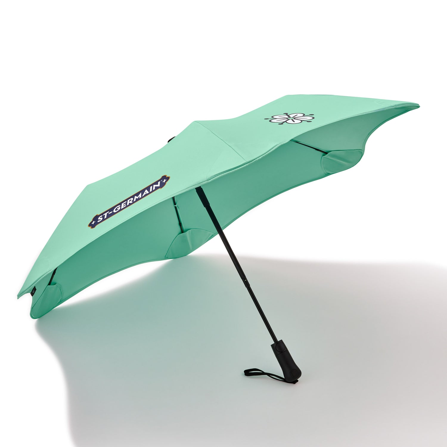 St-Germain X BLUNT Umbrella